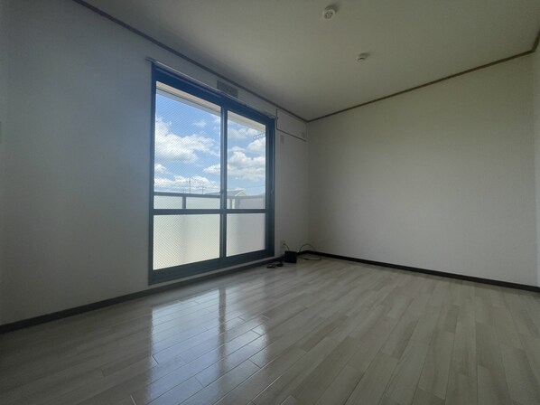 フォレストベイス広瀬Cの物件内観写真